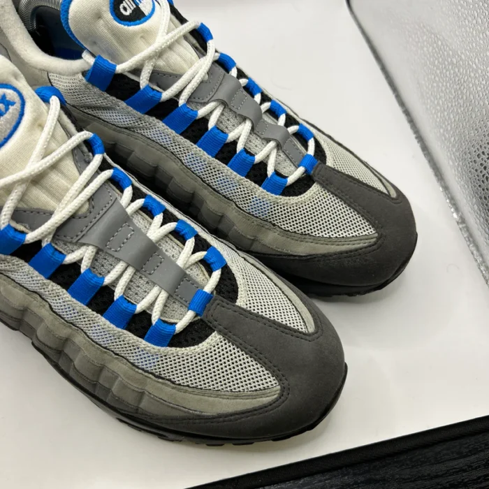 Nike Crystal Blue 95s Sneakers (3)
