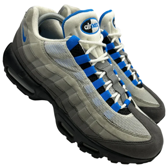 Nike Crystal Blue 95s Sneakers (5)