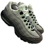 Nike Fresh Mint 95s Sneakers (5)