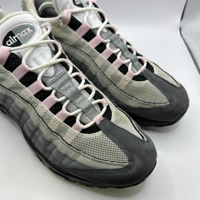 Nike Pink Foam 95s Sneakers (3)