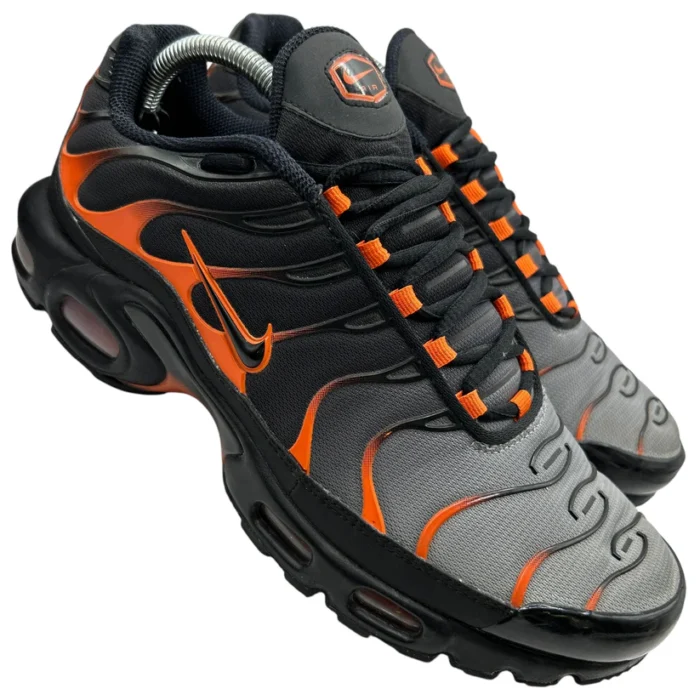 Nike Total Orange Tn Sneakers Black (1)